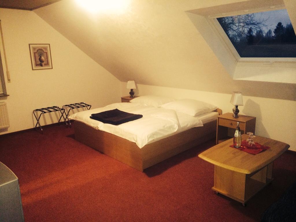 Hotel Friesenhof Westoverledingen Habitación foto